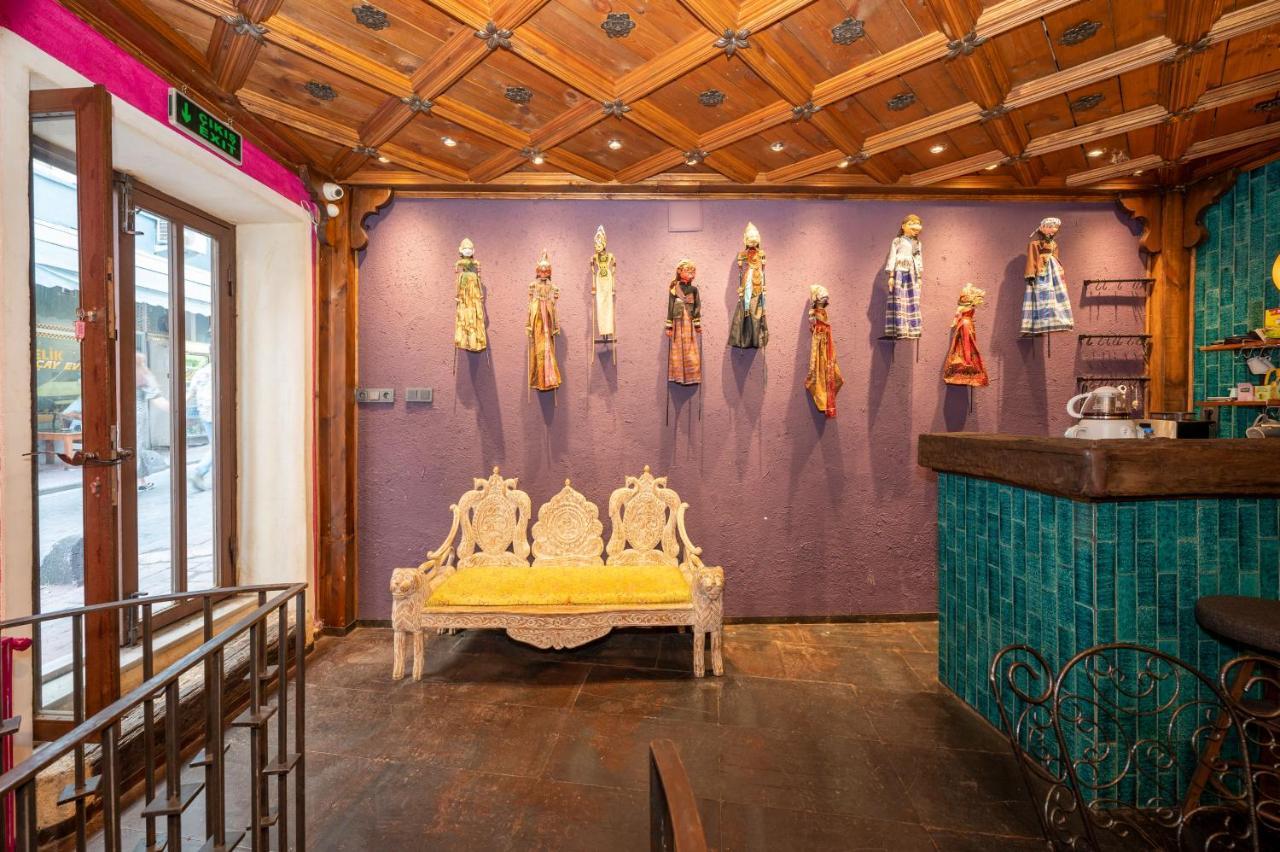 Taksim Antique Hotel Istanboel Buitenkant foto