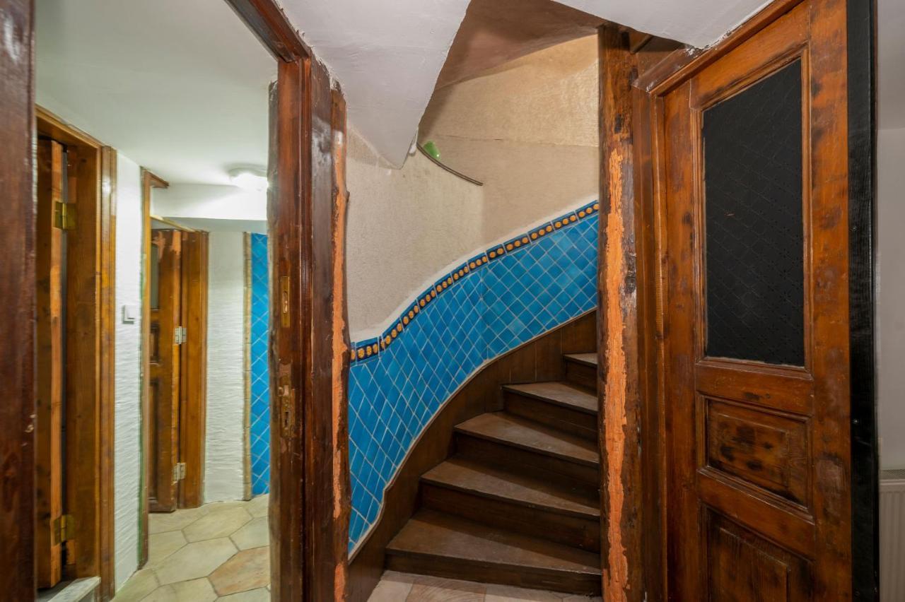 Taksim Antique Hotel Istanboel Buitenkant foto