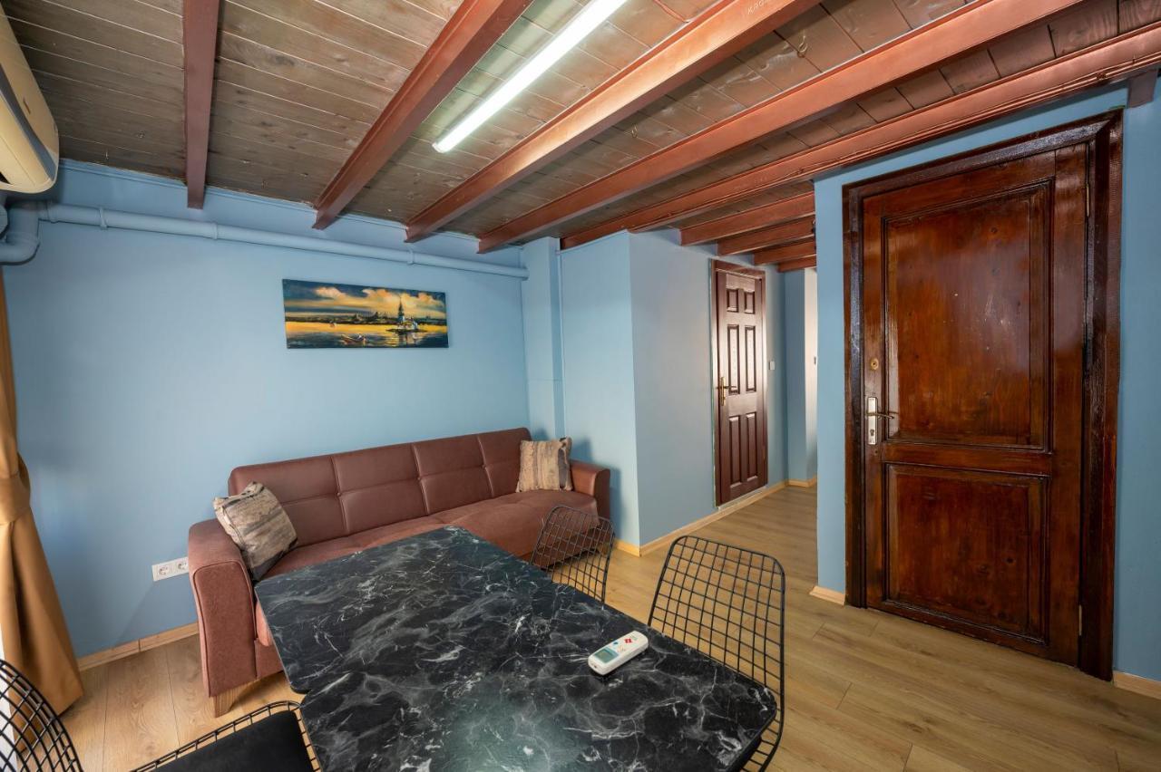 Taksim Antique Hotel Istanboel Buitenkant foto